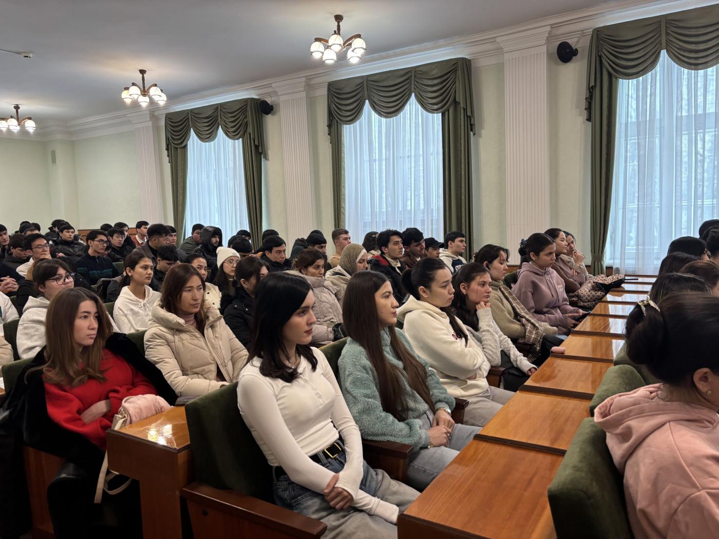 В БНТУ прошла встреча иностранных обучающихся с правоохранителем